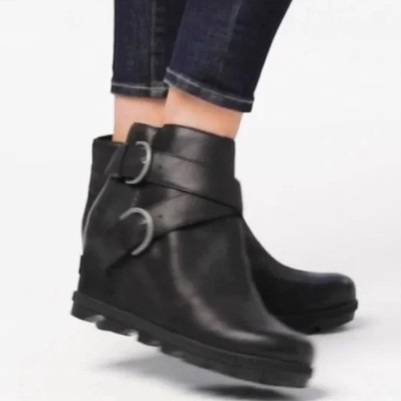 Sorel Joan of Arctic size 10 Waterproof Leather Wedge II Buckle Boot, Black - Picture 2 of 8